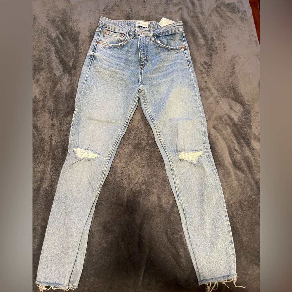 Zara Jeans